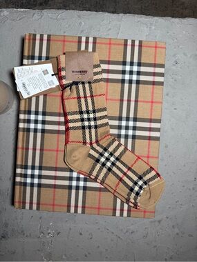 BURBERRY Archive Beige ORGANIC COTTON Classic  check  SHORT SOCKS size M